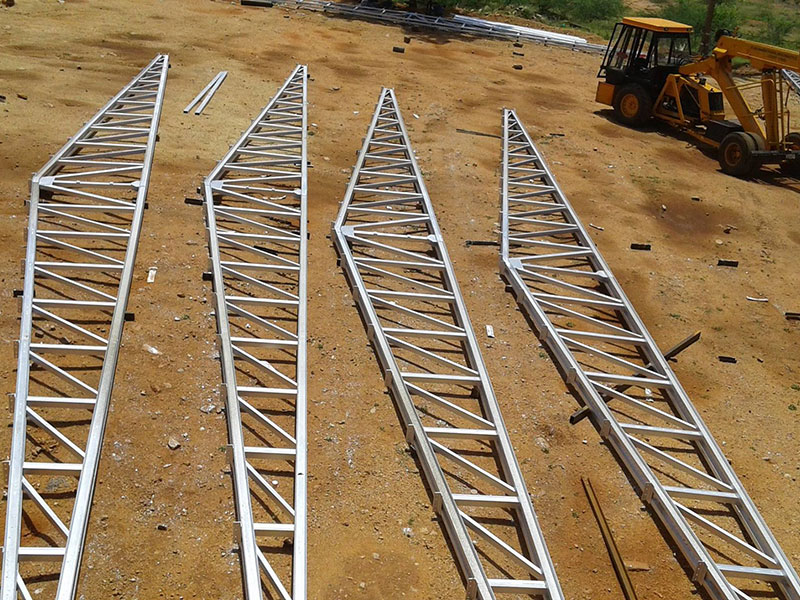 LK Roofing Solutions.